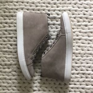 Kenneth Cole High Top Sneakers